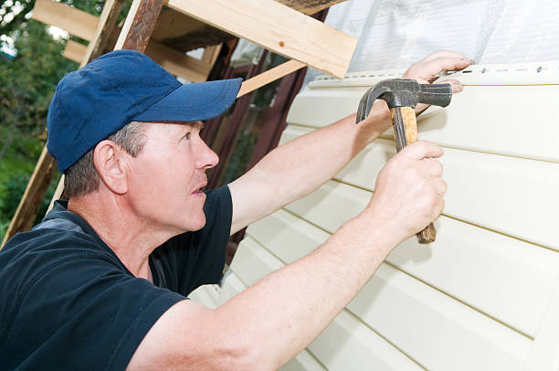 How To Choose The Right Materials for Your Siding Installation in 'March Ar, CA